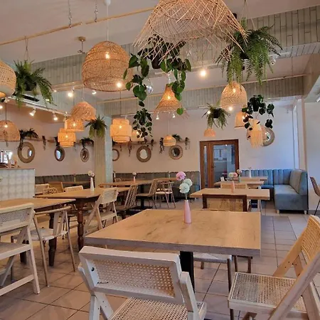 Kamena - I Najblizej Plazy בית הארחה 3*