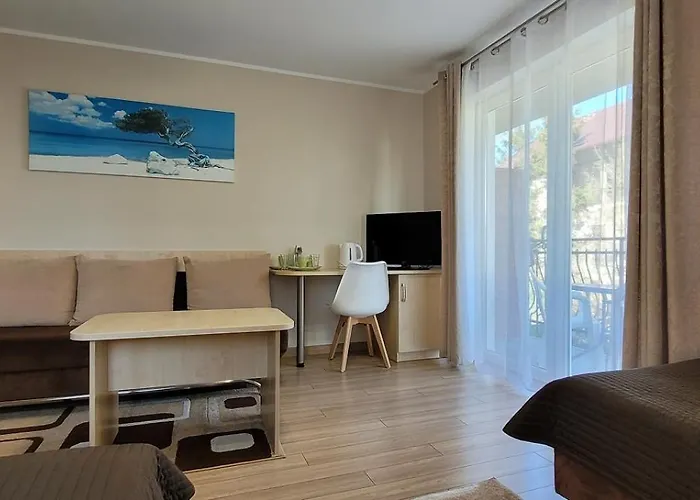 Kamena - I Najblizej Plazy Pensionat 3*