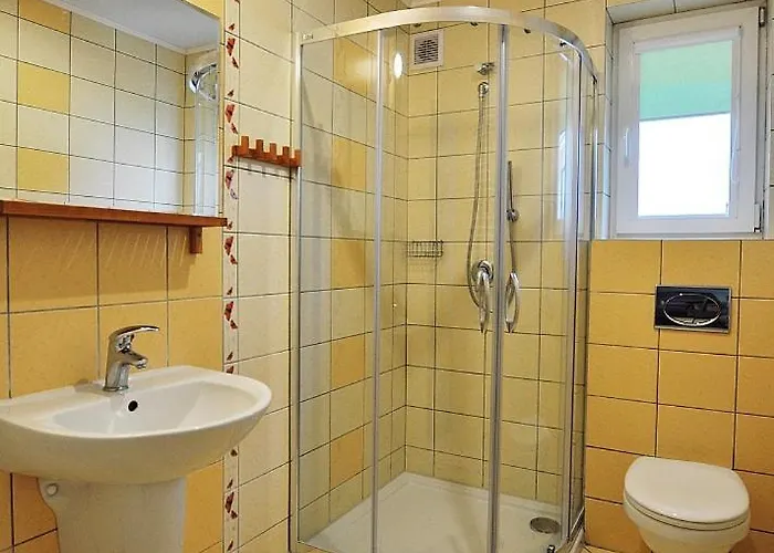 Pensionat Kamena - I Najblizej Plazy 3*