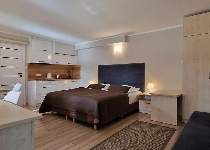 Kamena - I Najblizej Plazy Pensionat Karwia